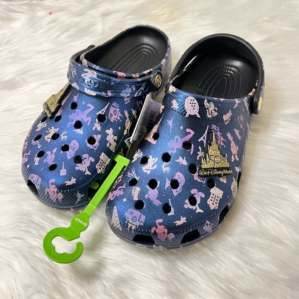 Walt Disney World 50th Anniversary Grand Finale Clogs - Picture 6 of 11